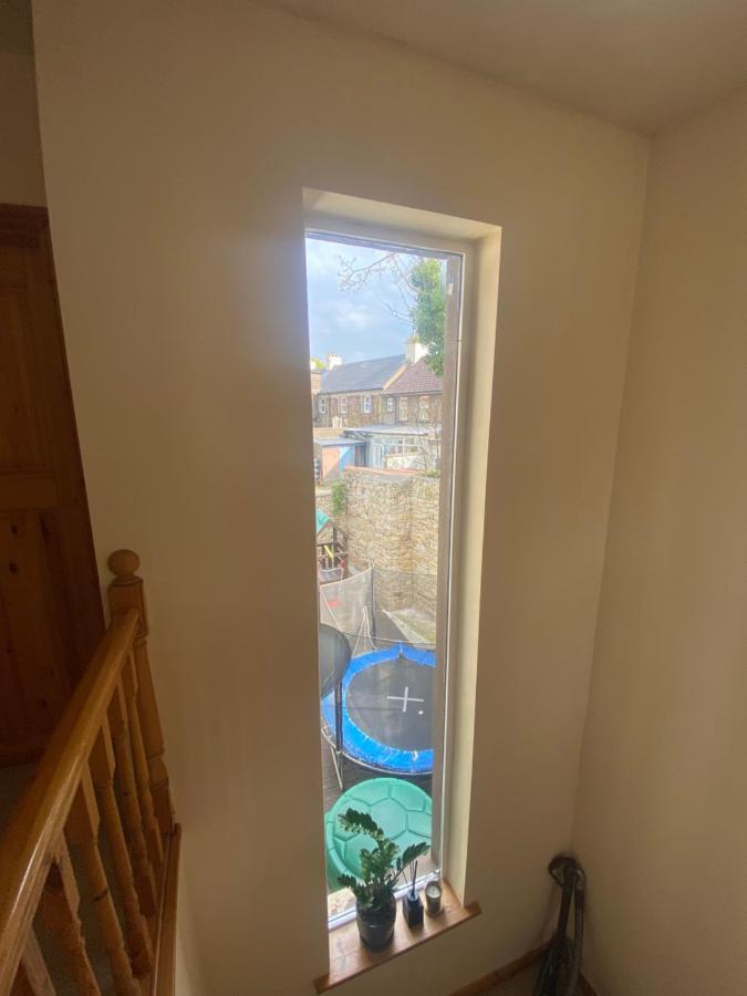 Town Villa With Charming Garden, Bbq Area & Sleeps 6 Cashel  Exterior photo